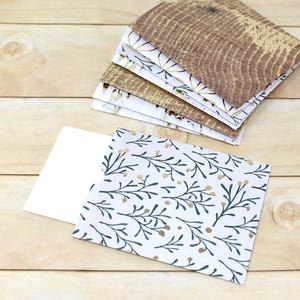Open Sleeve Envelopes with Foil Design - Set of 8 - White Note Card - Order Packaging, Snail Mail, Gift Card Holder, etc.