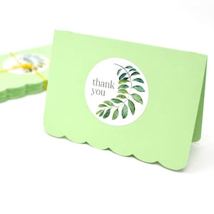 Cartes de remerciement vert pâle - Lot de 15 - Feuilles - Petites cartes de remerciement - 2 1/2" x 3 1/2" - Idéales pour une enveloppe cadeau, un emballage de commande, etc.