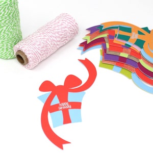 Embellissements de cadeau d'anniversaire - lot de 10 - ruban ondulé - arc-en-ciel - joyeux anniversaire - scrapbooking, fabrication de cartes, décoration de fête, etc.