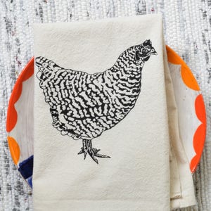 Cloth Napkins - Set of 4 - Organic Cotton - Chicken - Eco Friendly Table Setting - Unpaper Towels - Washable - Reusable - Farmhouse - Hen