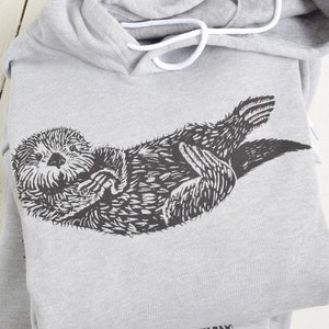 Otter Print Hoodie: Unisex Fleece Pullover Sweatshirt