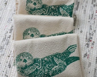 Otter Cloth Napkins - Organic Cotton - Set of 4 - Animal Decor - Table Setting - Organic Napkins - Kitchen Towels - Unpaper Towels - Green