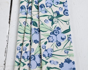 Blueberry Napkins  Set of 4  100% Organic Cotton  Wild Blueberries  Fruit Table Setting
