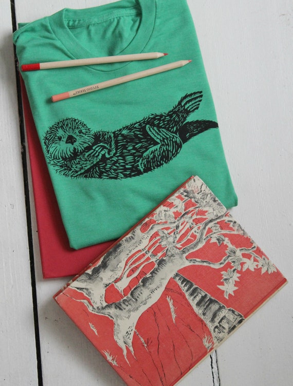 Organic Kids Otter T-shirt: Tri-Blend Animal Graphic Tee