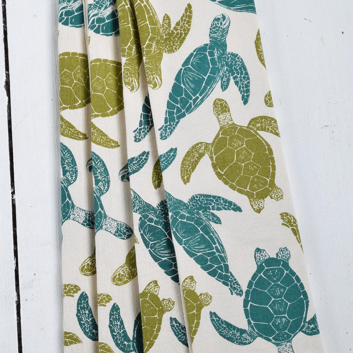 Sea Turtle Napkins Set of 4 100% Organic Cotton Leatherback Turtles Print Table Setting