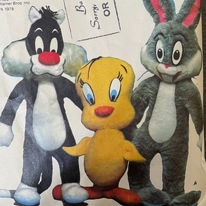 Butterick 6347 Pattern UNCUT Not Factory Folded 1970s Vintage Looney Tunes Stuffed Animals Bugs Bunny Sylvester Cat and Tweety Bird