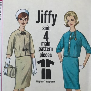 May include: Vintage Simplicity Jiffy suit pattern, size 14, bust 86 cm. The pattern features illustrations of a two-piece suit with a jacket and skirt. The package is white with black and red text.