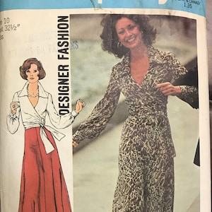 Simplicity 6659 Pattern CUT Complete 1970s Vintage Designer Fashion Wrap Front Top Wide Pointed Collar Maxi Skirt Pants Size 10 Bust 32.5&quot;