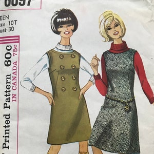 Simplicity 6097 Pattern UNCUT 1960s Easy Simple to Sew Boat Neck Sleeveless Jumper Dress A-Line Knee Length Size 10T Bust 30&quot; Mn