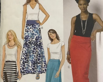 Butterick B6219 6219 Motif jupe empiècement non découpée, style crayon mince ou évasé, longueur cheville, longueur maxi ourlet tulipe - Taille 6 8 10 12 14