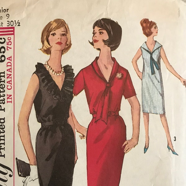 Simplicity 5513 Pattern CUT Complete 1960s Huniors Shift Dress with Bias Tie Collar, Ruffled Neckline or Sailor Collar Size 9 Bust 30.5 MN