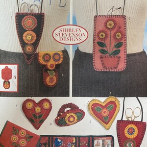 Butterick 5454 Pattern UNCUT 1990s Vintage Sewing Accessories Shirley Stevenson Designs Scissor Glasses Pouch Organizer Pockets Pincushion