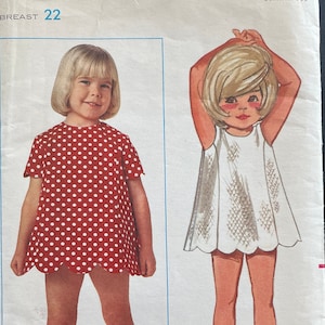 Butterick 4923 Pattern UNCUT Vintage 1960s Toddler Girl&#39;s Mini Dress Top Jewel Neck Short Sleeves Sleeveless Scalloped Hem Size 3 22&quot; VA
