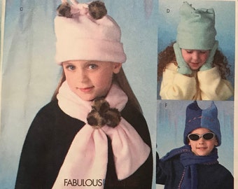McCall/'s MP492 Fashion Accessories Fabulous Fleece Hats Scarves and Mittens S-M-L UNCUT FF