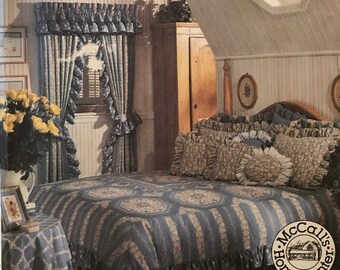 McCalls 6364 Pattern Bedroom Linens Pillows Shams Window Treatments Duvet Cover Tablecloth Dust Ruffle UNCUT IL