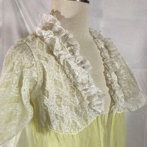 Vintage 1960s 1970s Yellow Chiffon Peignoir Dressing Gown Lingerie White Lace Bodice and Puff Sleeve - Lower Calf Length - Size Small
