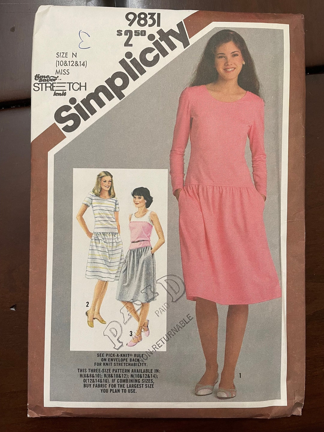 Women's Garments 1 (Become a Pattern 　l1 51Z7DLzeeiL._UF350,350_QL50_.jpg