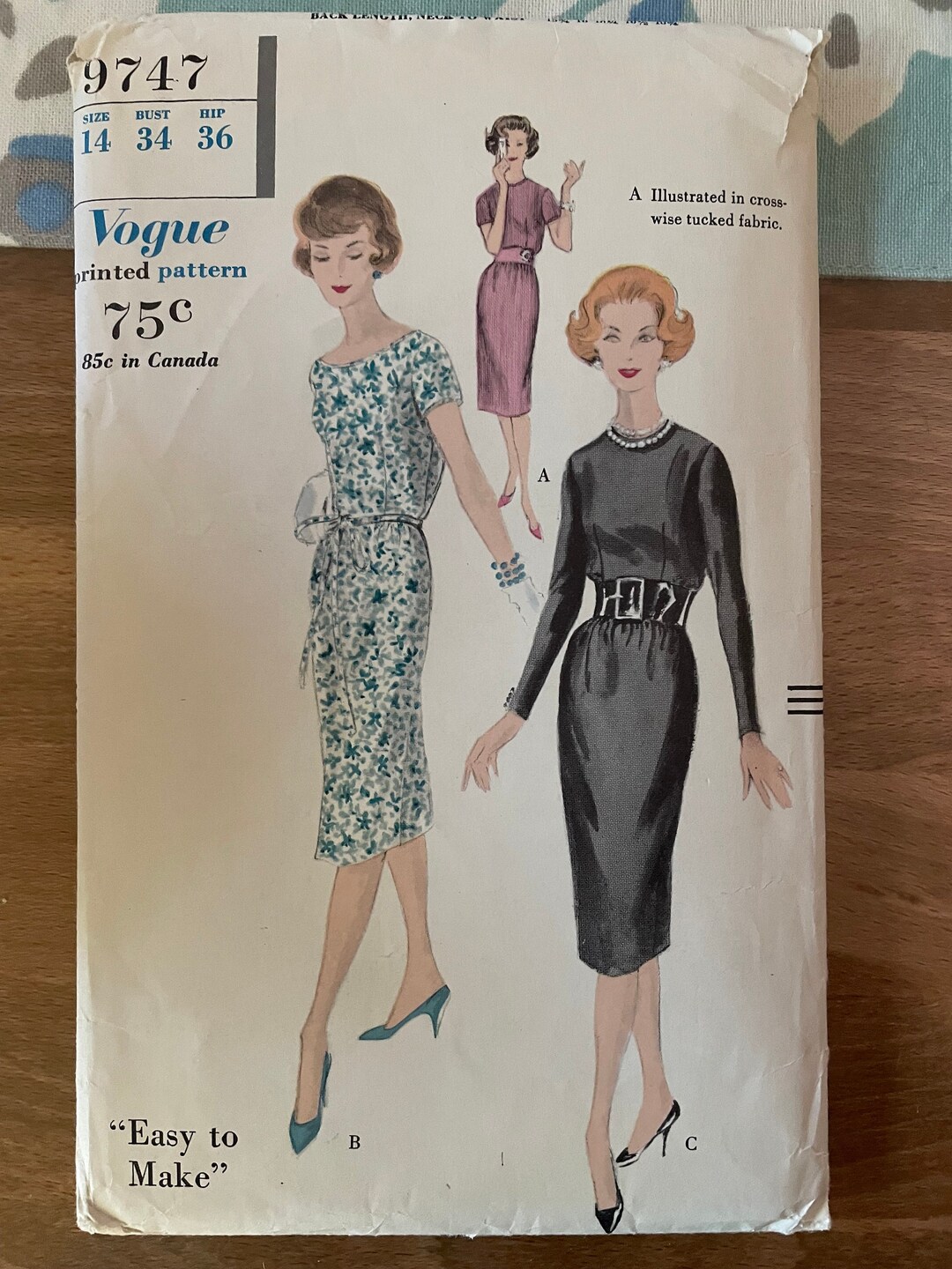 Vogue 9747 Pattern UNCUT 1950s Era Very Easy Jewel or Boat Portrait ...