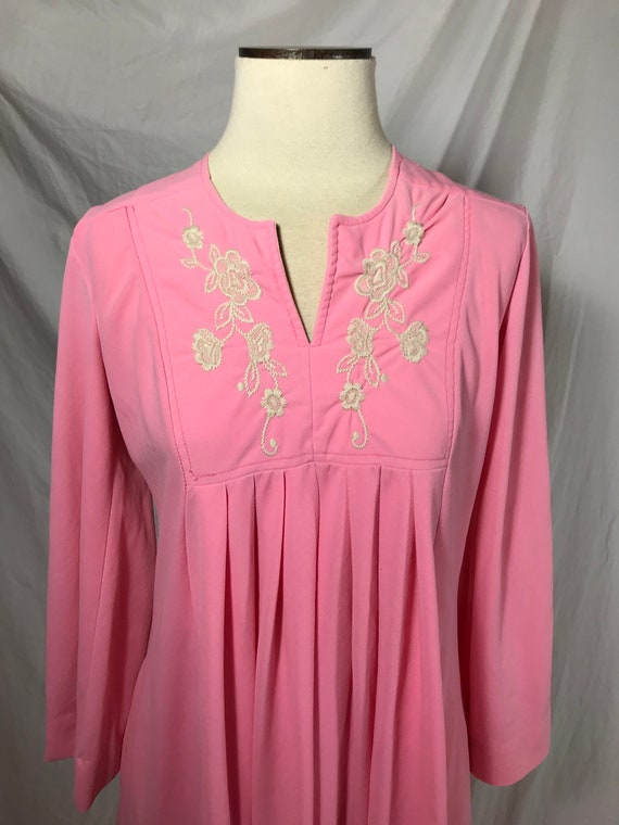 1970s Vintage Miss Elaine Bubblegum Pink Back Zip… - image 3