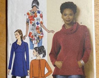 Butterick B6248 6248 Motif tunique non coupée ajustée et évasée Pull-over dans le dos en forme de godet, superposition à l'ourlet et cagoule ou col façonné Tailles 8-16 ou 16-24