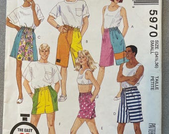 Patrón McCalls 5970 SIN CORTAR, estilo vintage de los años 90, fácil de coser en 90 minutos, ideal para divertirse. Pantalones cortos unisex para hombre y mujer. Tela de contraste. Talla pequeña. VA