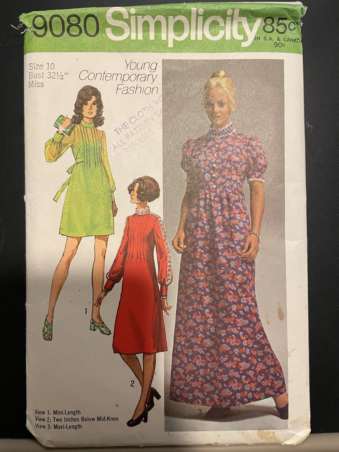 Simplicity 9080 Pattern CUT Complete Vintage 1970s Stand up