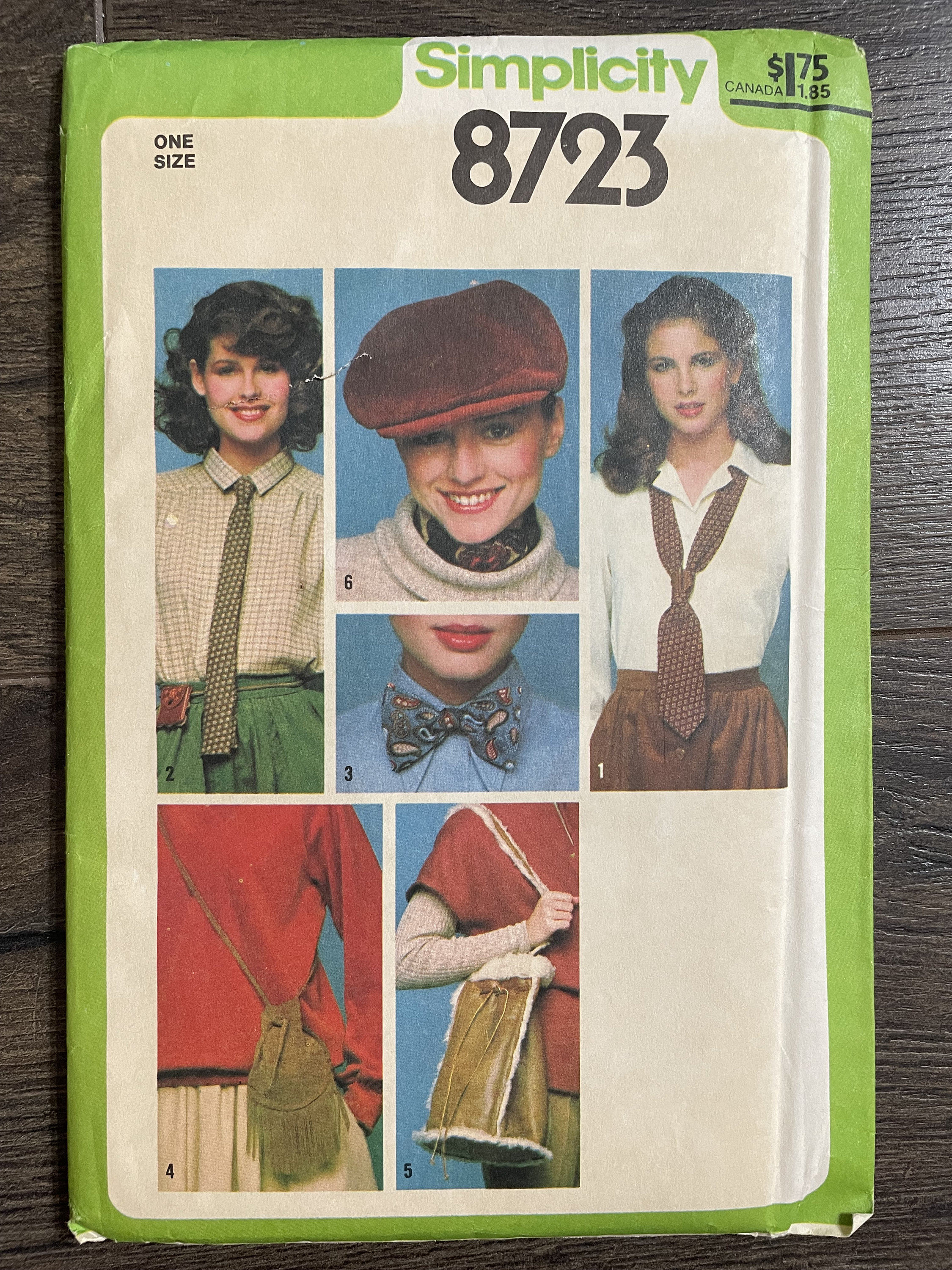 Simplicity 8723 Pattern UNCUT 1970s Vintage Accessories Poor Boy