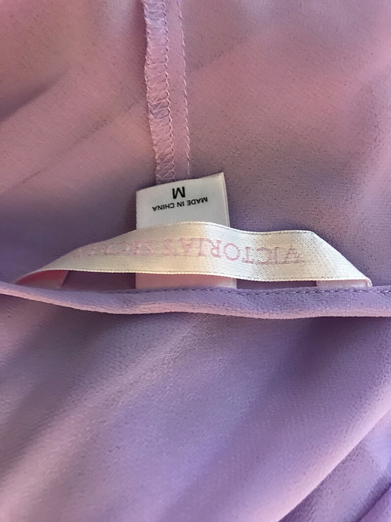 Victoria/'s Secret Sheer Crepe Georgette Lavender Nightgown with Ruffle and Lace Trim Size Medium