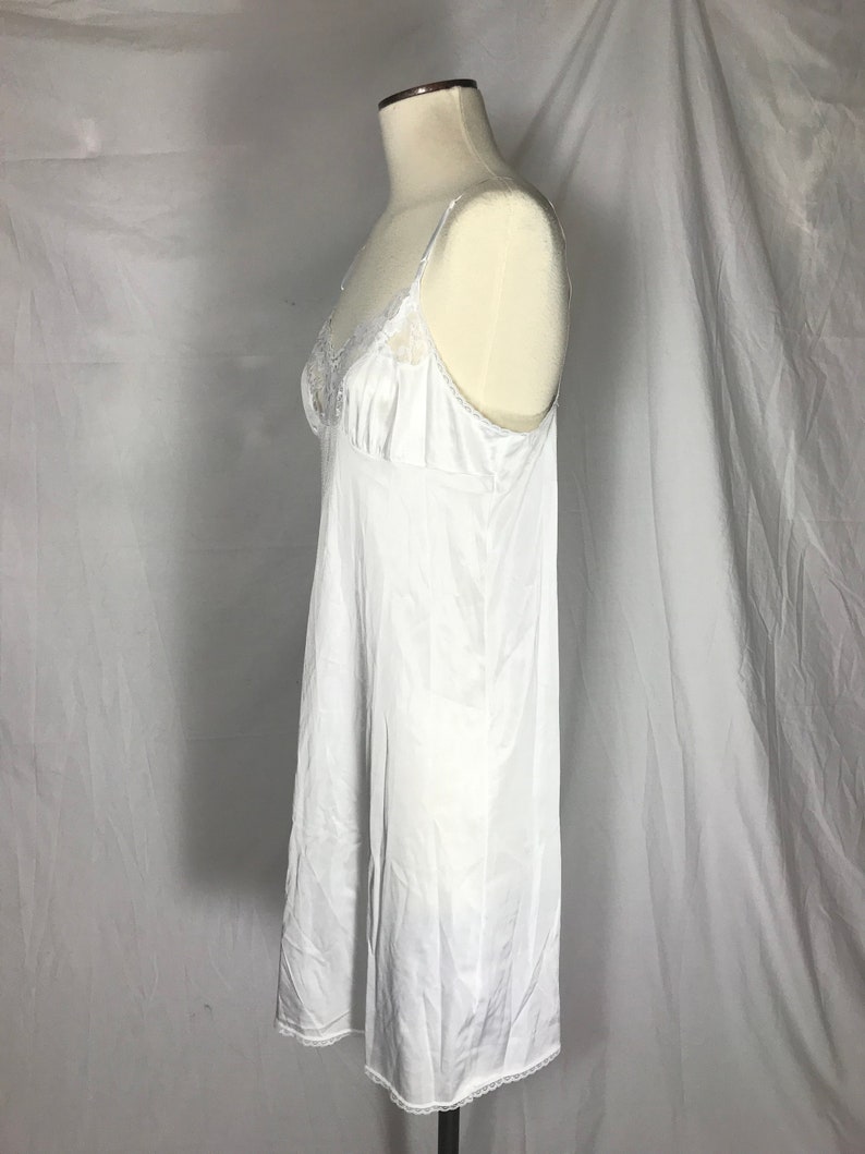 Vassarette White Stretch Nylon Full Slip with Lace Trimmed | Etsy