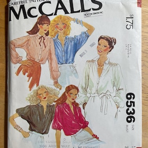 McCalls 6536 Pattern UNCUT 1970s Vintage Button Front Blouse Gathered Shoulder Seams Pointed Peter Pan Collar Dolman Size 16 Bust 38&quot;