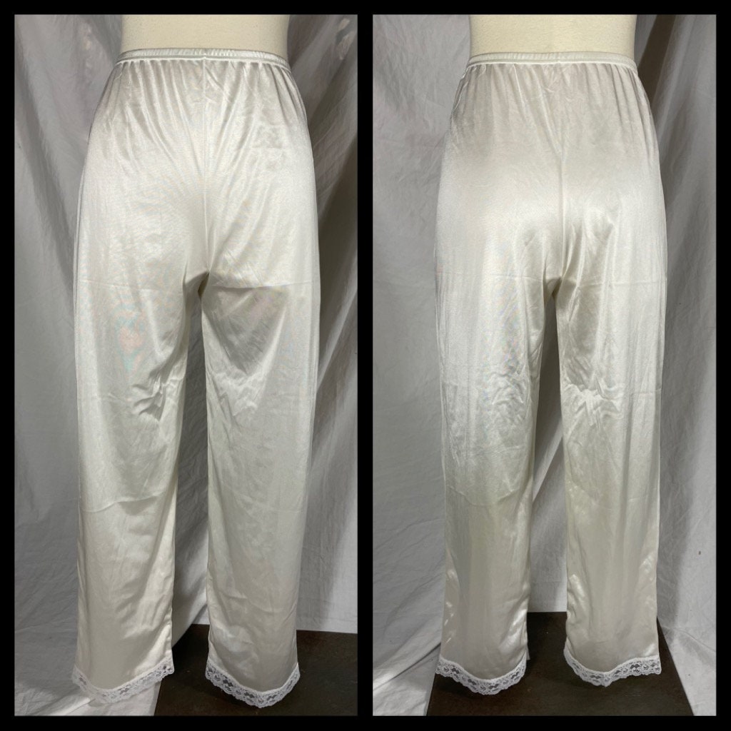Vintage Lingerie Vanity Fair White Nylon Pettipants Tap Shorts