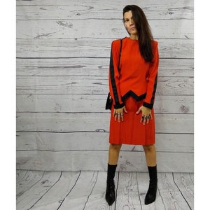 Vintage 1980s skirt set power skirt suit orange and black size 2 US image 1