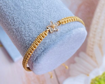 14K CZ Flower Bracelet, Aesthetic Flower Bracelet, Floral Bracelet, Gift for Her, Birthday Gift,  Mom Gift, Sisters Gifts, everyday bracelet