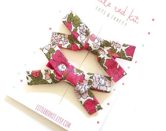 COTTAGE GARDEN PINK floral hand tied bow. Liberty of London fabric hair bow clip set. No slip clips. Pigtail set. Hair accessories for girls