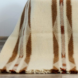 Natural Soft Wool Blanket, Wool Throw Blanket, 155x210 cm Woolen Blanket, Traditional Wool Blanket