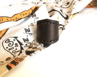 Handgefertigt Leder Bandana Schal Schiebering: Western Style