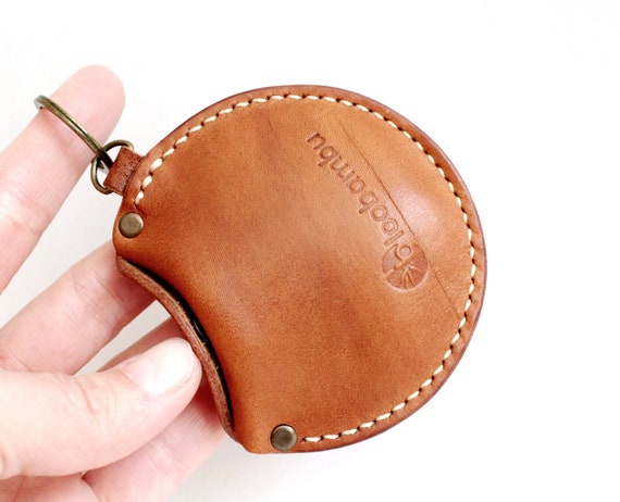 Premium Leather Key Pouch Tiny Zip Coin Purse Card Holder with  Keychain Clasp for Men Women Travel Small Top Zip Coin Pouch with ID Holder  (brown) : Clothing, Shoes & Jewelry
