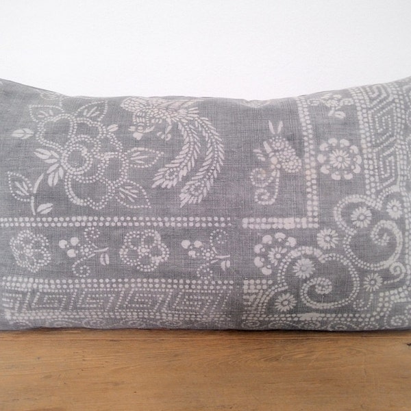 12"x 20" Vintage Chinese Batik Pillow Cover, Miao Batik Gray Pillow Case, Boho Throw Pillow, Ethnic Costume Textile Cushion Cover