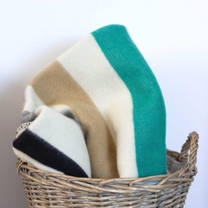 Natural Soft Wool Blanket, Wool Throw Blanket 170x220 cm, Striped Wool Blanket