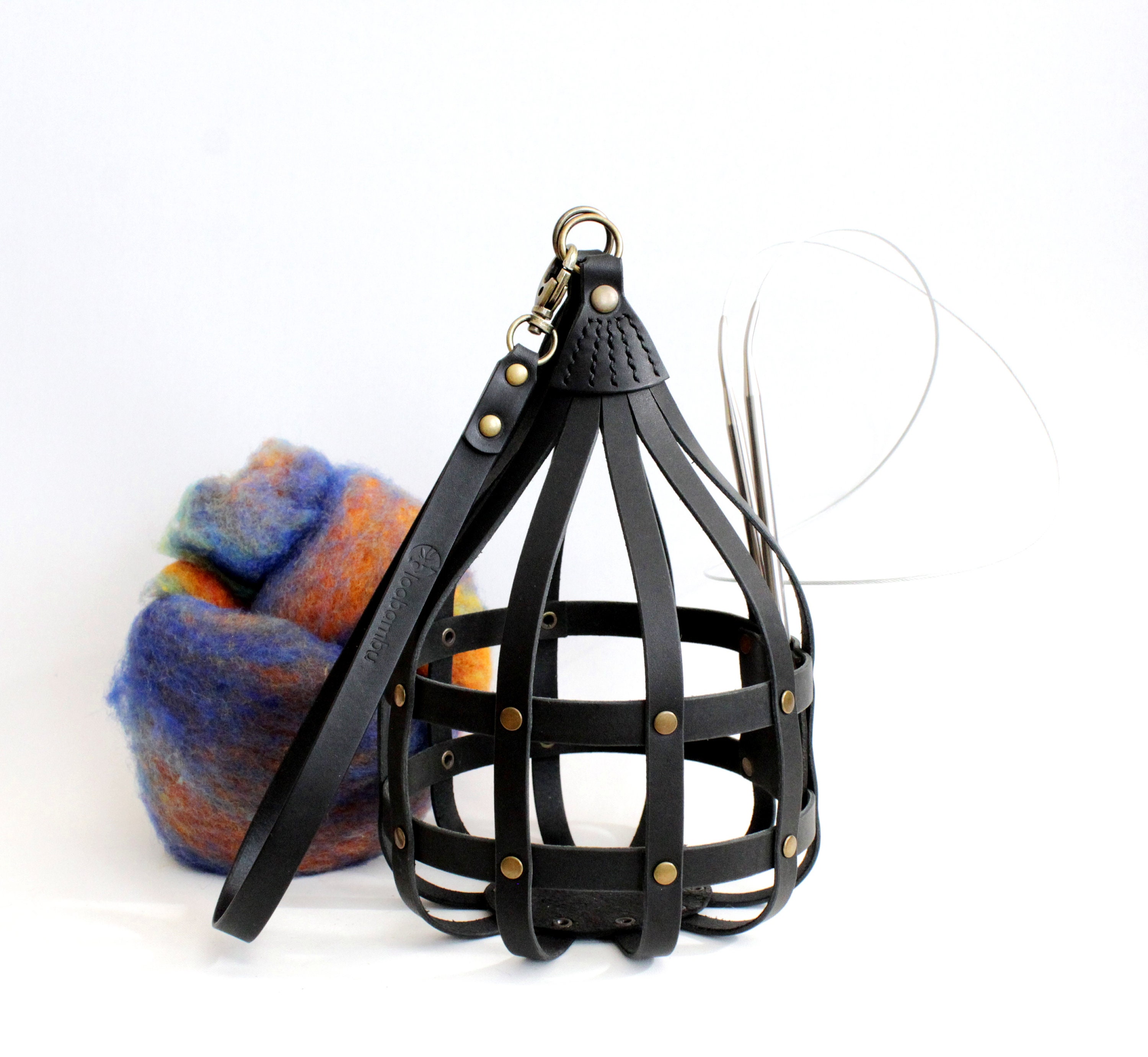 COLORFUL SPACE with Leather Wrist Strap Wrist Yarn Holder Wood