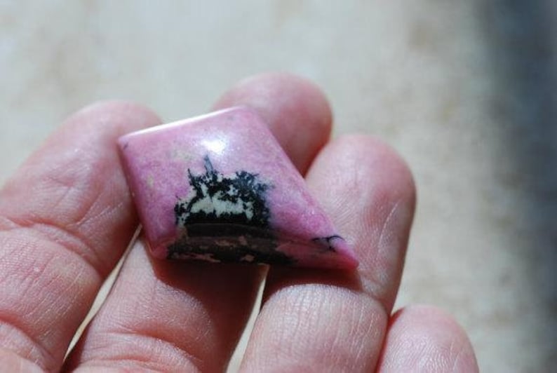 high dome deep pink and black kite or diamond shape excellent polish Rhodonite Cabochon