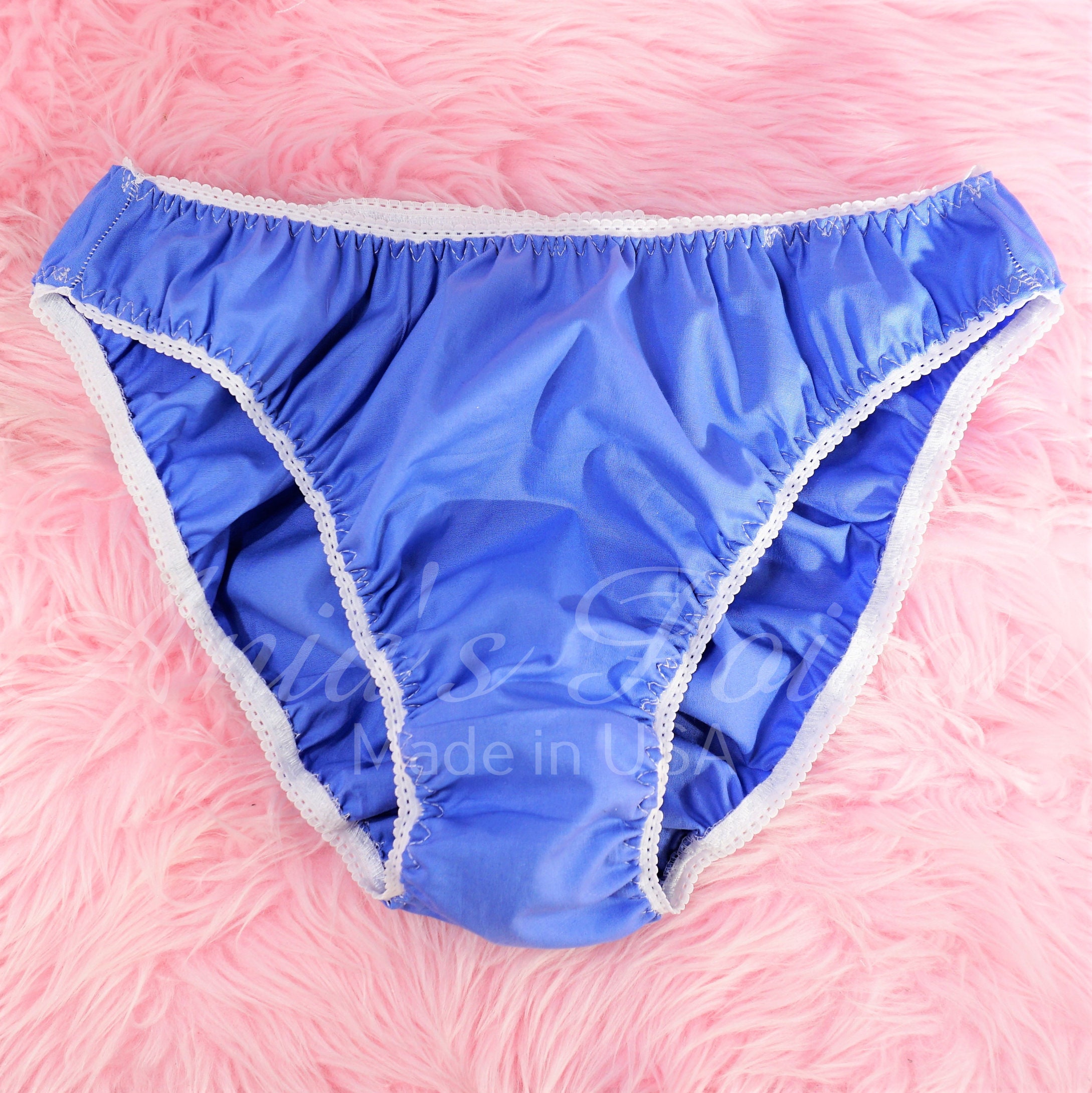 NWOT Vintage Teal/Blue Target Polyester Satiny Shiny Ruffles Bikini Panties  ~ M 