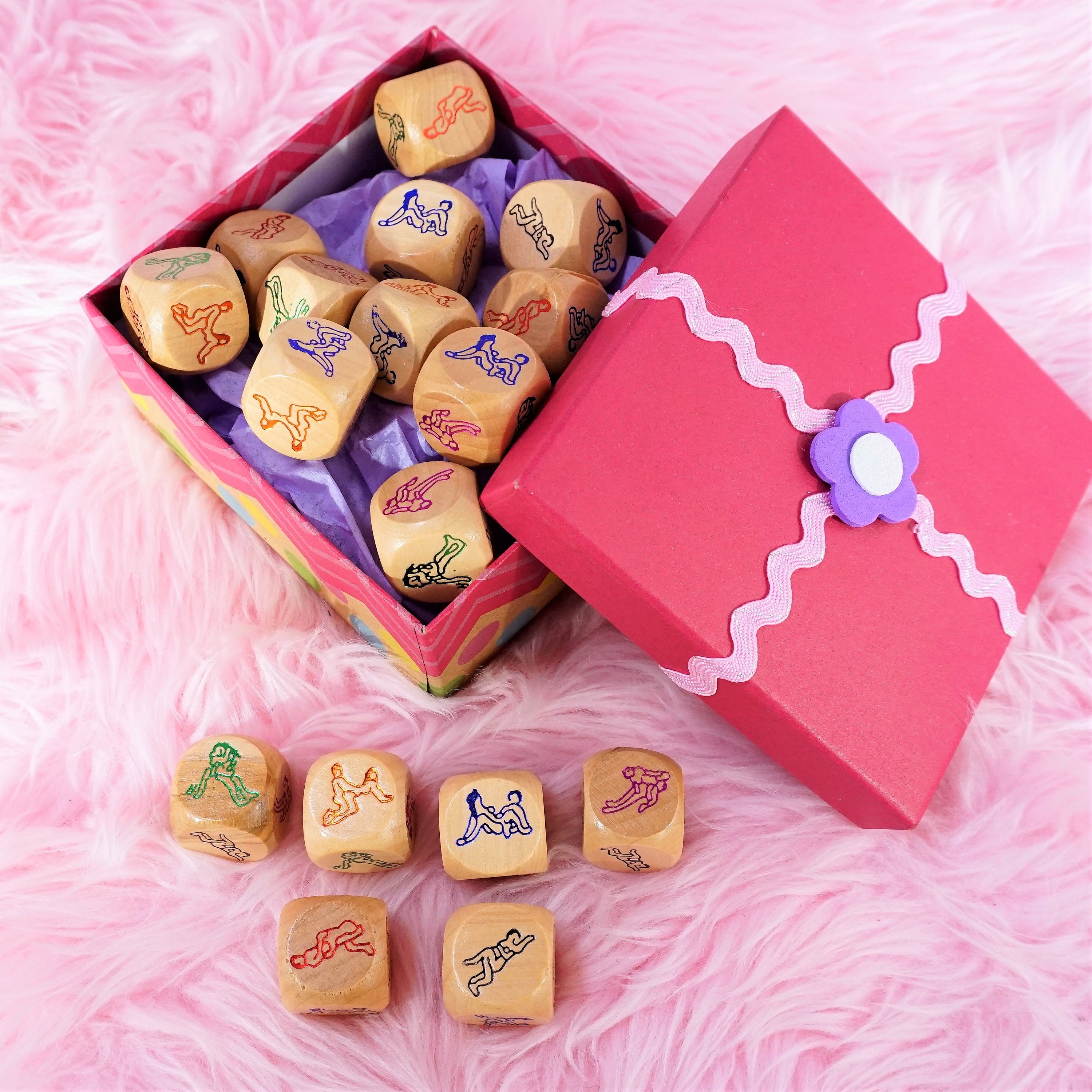 US SEX DICE シルバー セクシー ダイス ゲーム キーチェーン