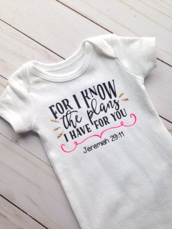 baby clothes preemie and newborn