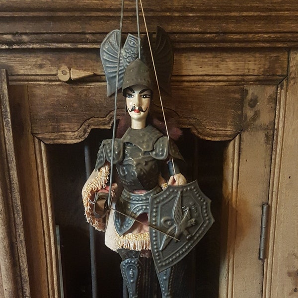 Antike Marionette Ritter Sizilien, Handarbeit, rot, Teatro dei pupi