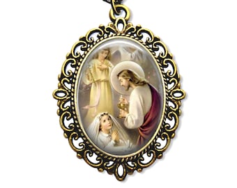 First Communion, Religious Medal, First Communion Gift, Communion Favors, First Holy Communion, Communion Necklace, Catholic Gifts,
