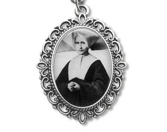 Saint Catherine, Religious Medal, Catherine Laboure, Miraculous Medal, St Catherine Medal, Saint Catherine Medal, Religious Gift, Catholic,
