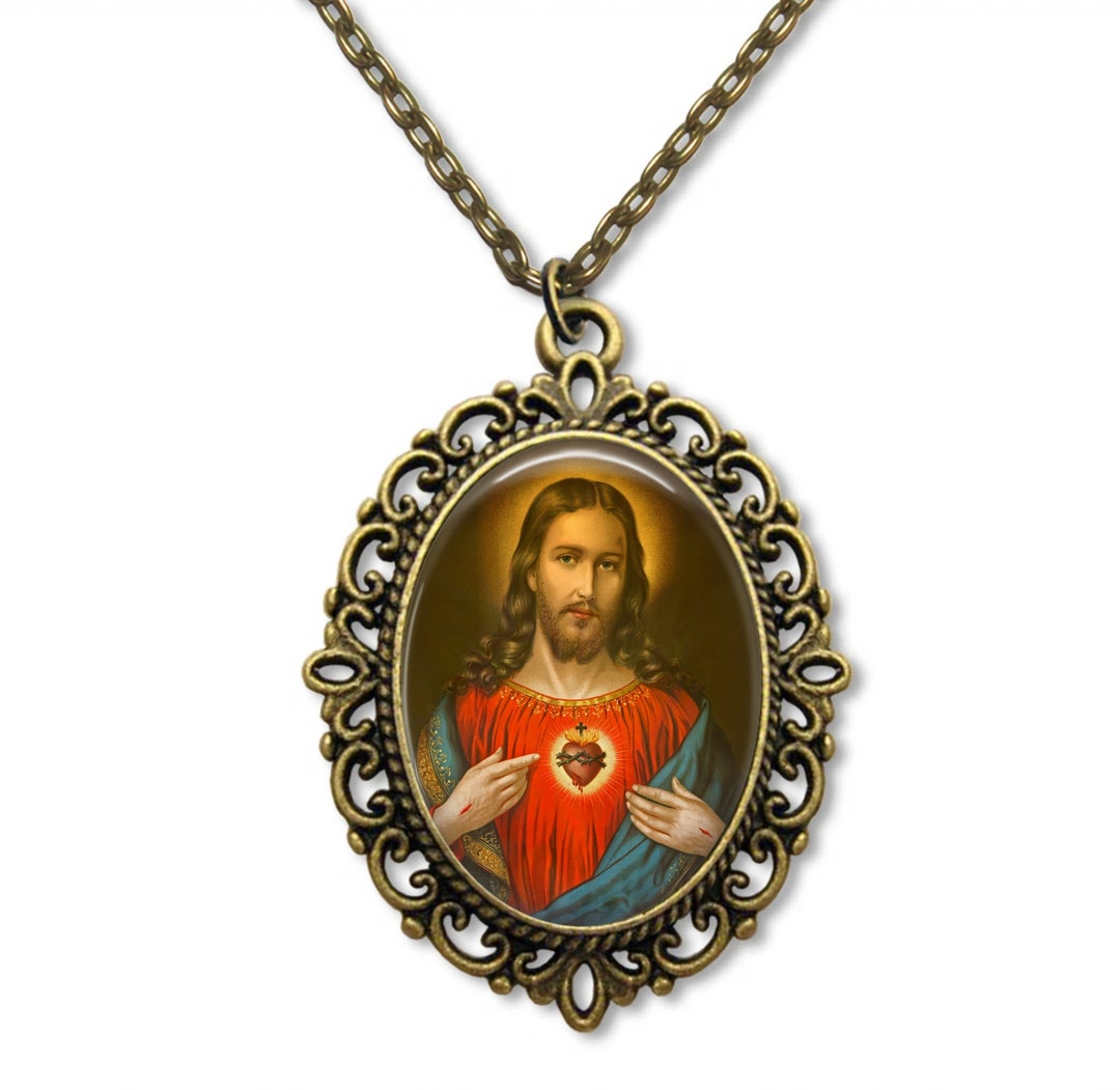 Sacred Heart Medal Religious Medal Sacred Heart Of Jesus Etsy
