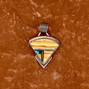 Navajo inlay pendant with jasper and lab opal (PZ10)