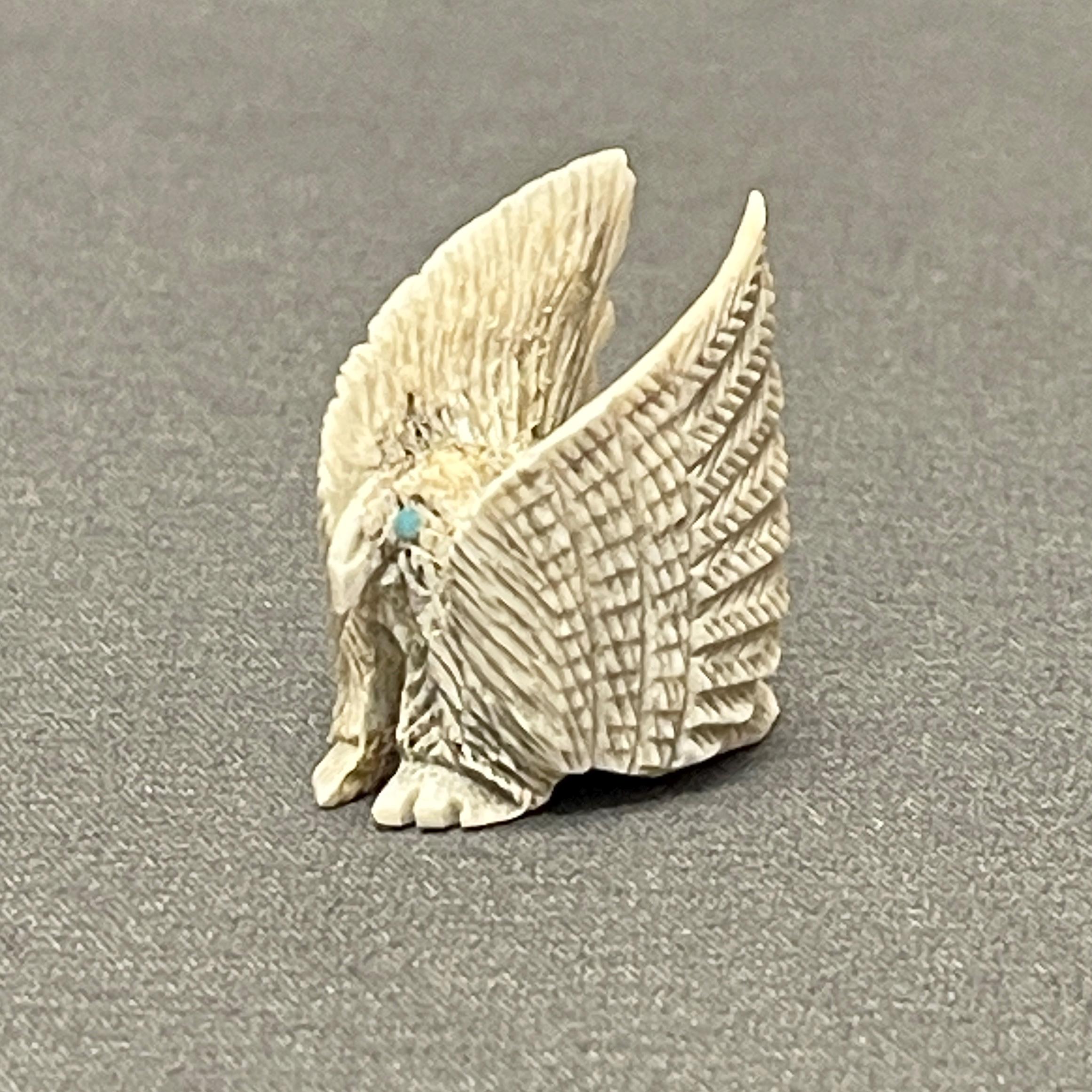 【25年前の逸品】ズニ族 シェルカービング イーグル フェティッシュ Zuni eagle fetish - Etsy 日本